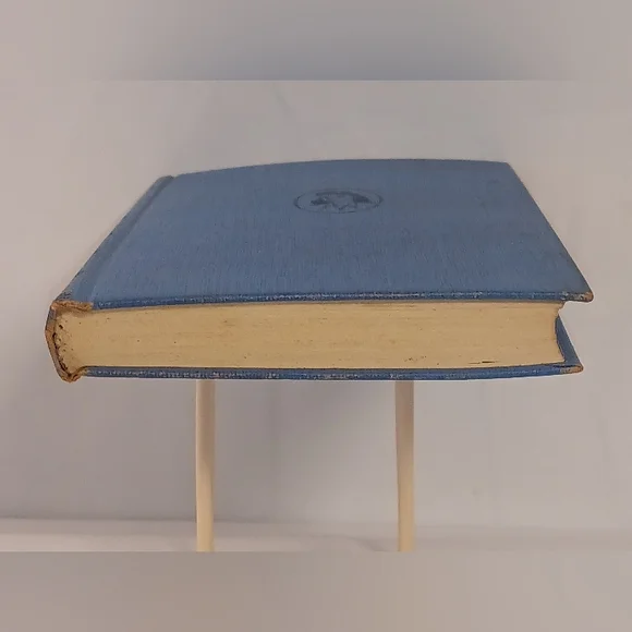 𝑩𝒆𝒗𝒆𝒓𝒍𝒚 𝑮𝒓𝒂𝒚'𝒔 𝑪𝒉𝒂𝒍𝒍𝒆𝒏𝒈𝒆 𝒃𝒚 𝑪𝒍𝒂𝒊𝒓 𝑩𝒍𝒂𝒏𝒌/'𝟰𝟱 - Picture 10 of 15